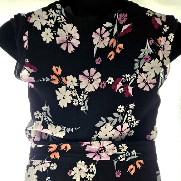 Pretty LOFT Romper EUC - Picture 6 of 10